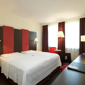 **** Hotel Nh Collection Austria