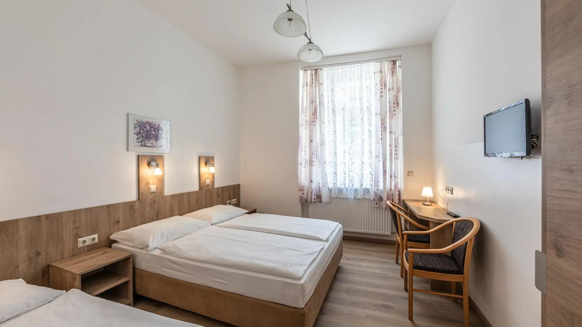 Hotel Terminus Vienna 3*,