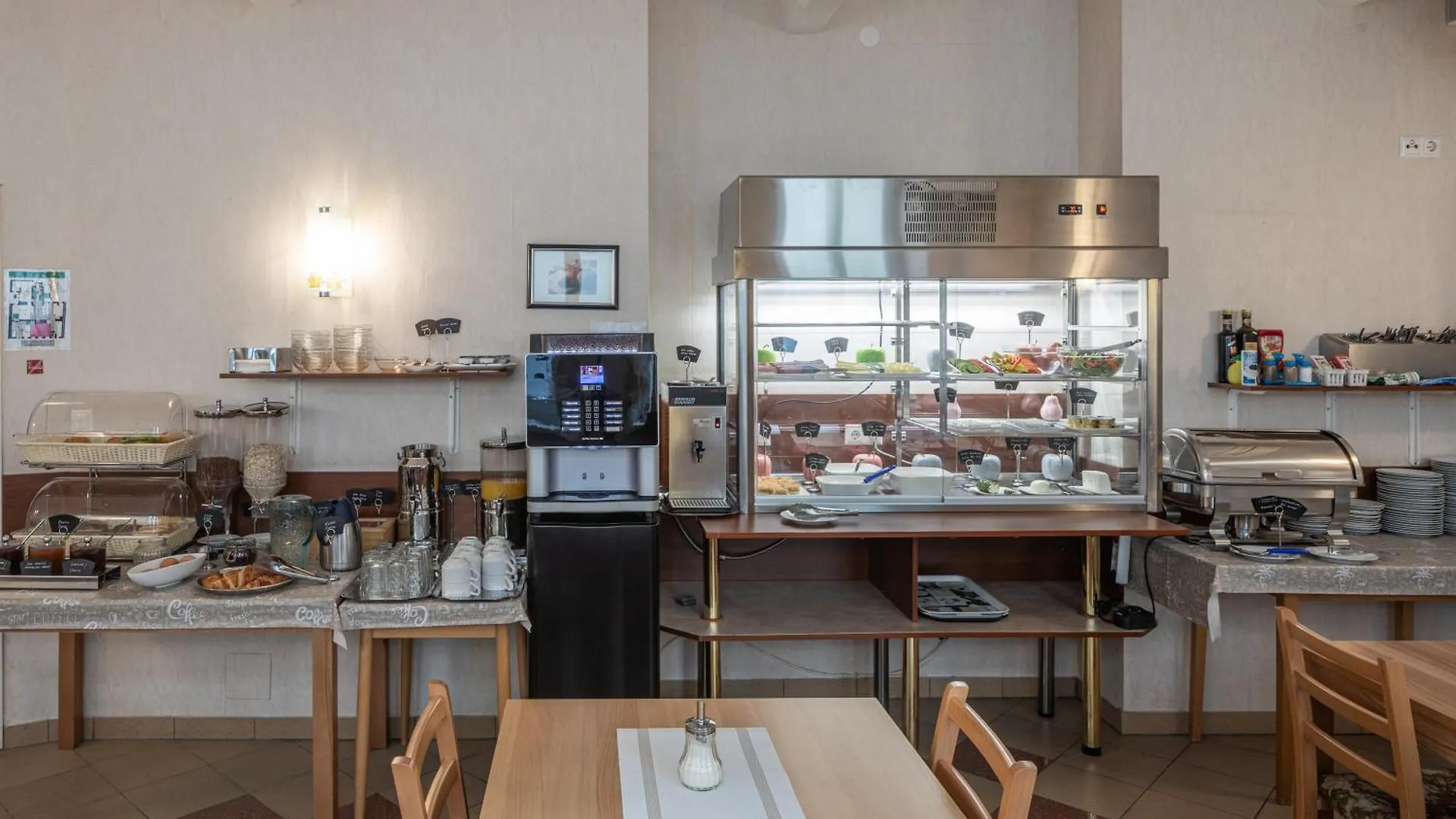 Hotel Terminus Vienna 3*,  Austria